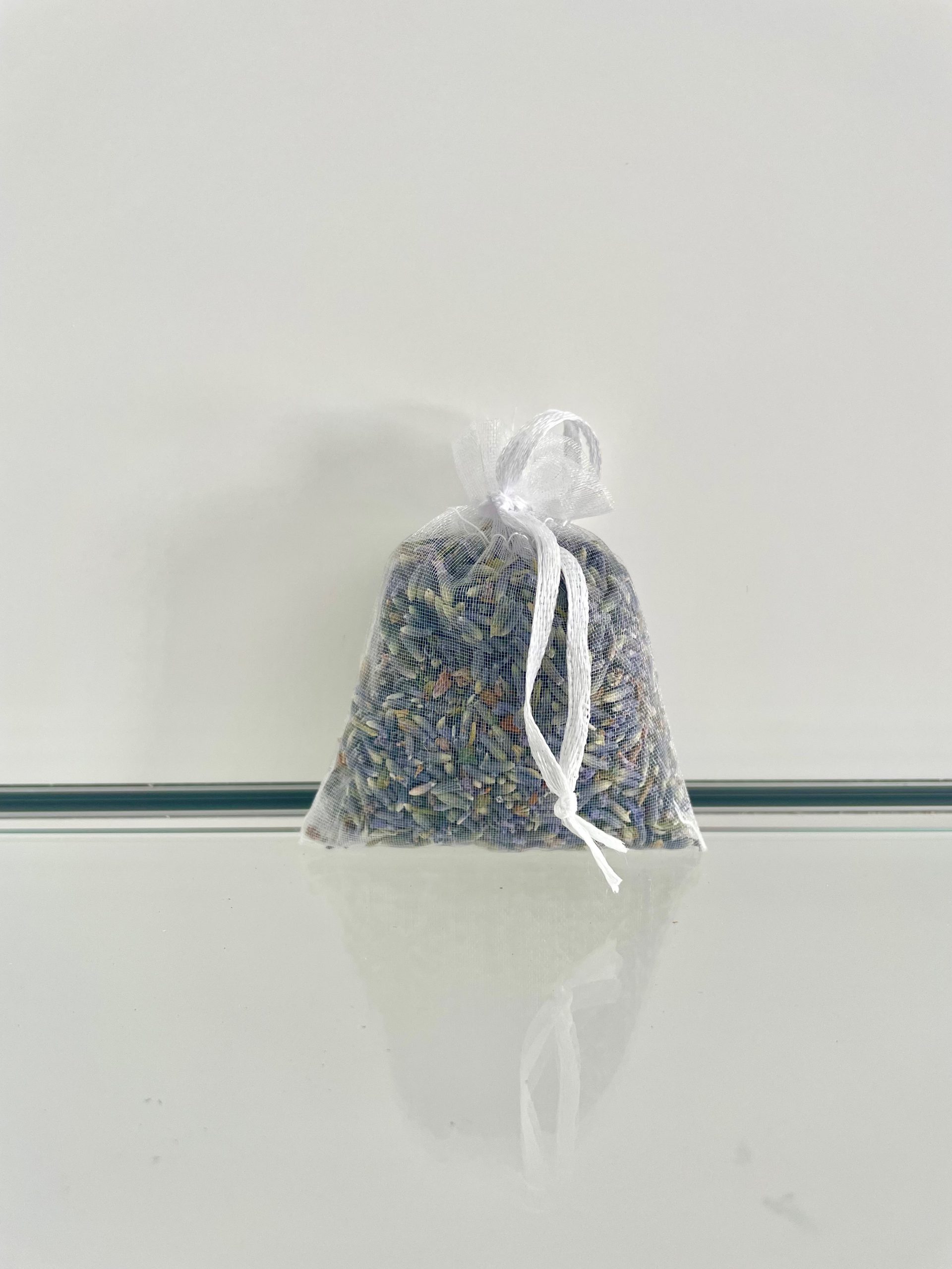 Detalles para comunión y bautizo con saquitos de lavanda