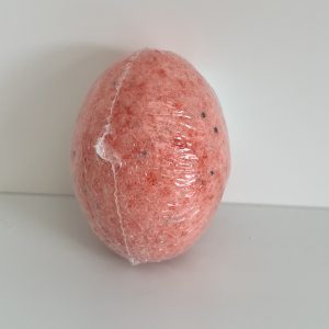 Huevo de Baño de Fresa 65grs             1.62€/GRS