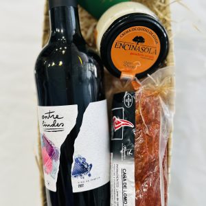 Queso con lomo y vino Entrelindes